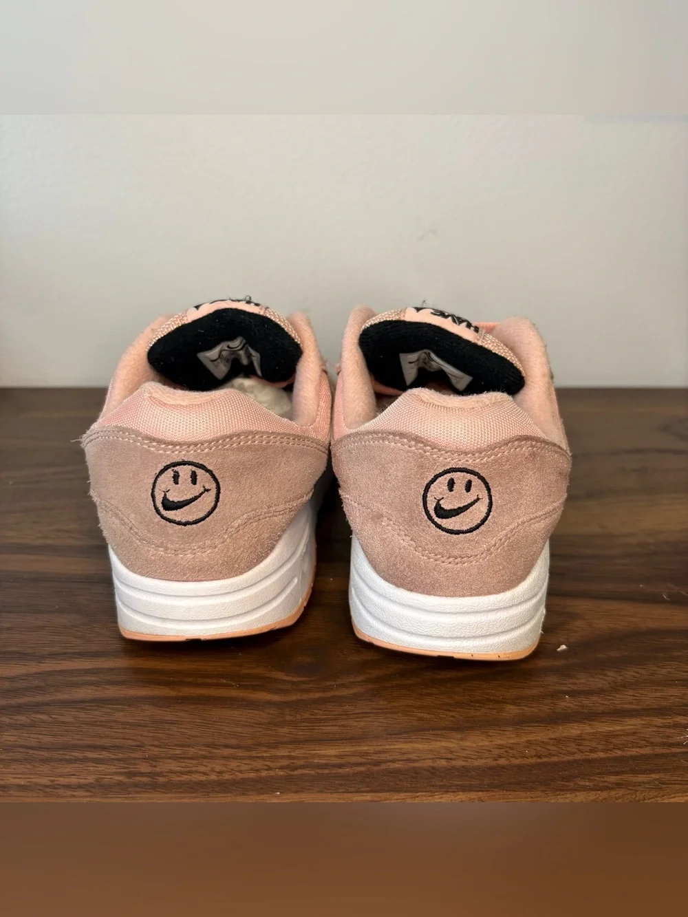 Nike Air Max 1 Have a Nike Day Bleached Coral size 5.5Y / 7 Womens AT8131-600